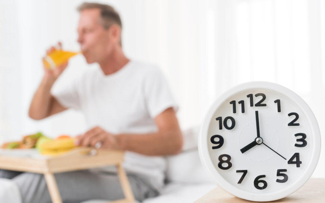 The Importance of Regular Meal Times for Managing Parkinson’s Disease Symptoms